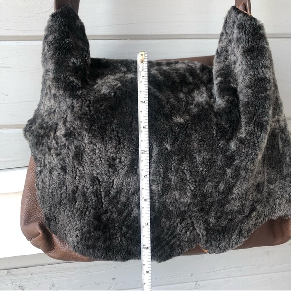 Two Hippies Leather Fur Bag. - Picture 6 of 11